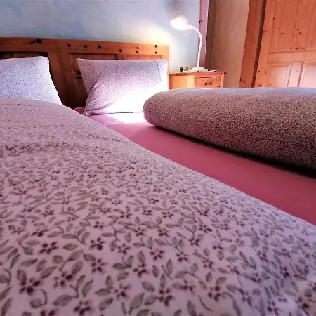 Staudachhof Apartamento *